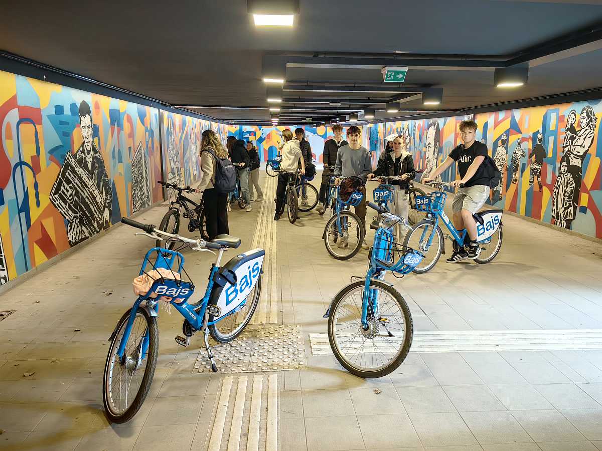 Featured image for “Street art u Novom Zagrebu – Turistička vožnja biciklima!”