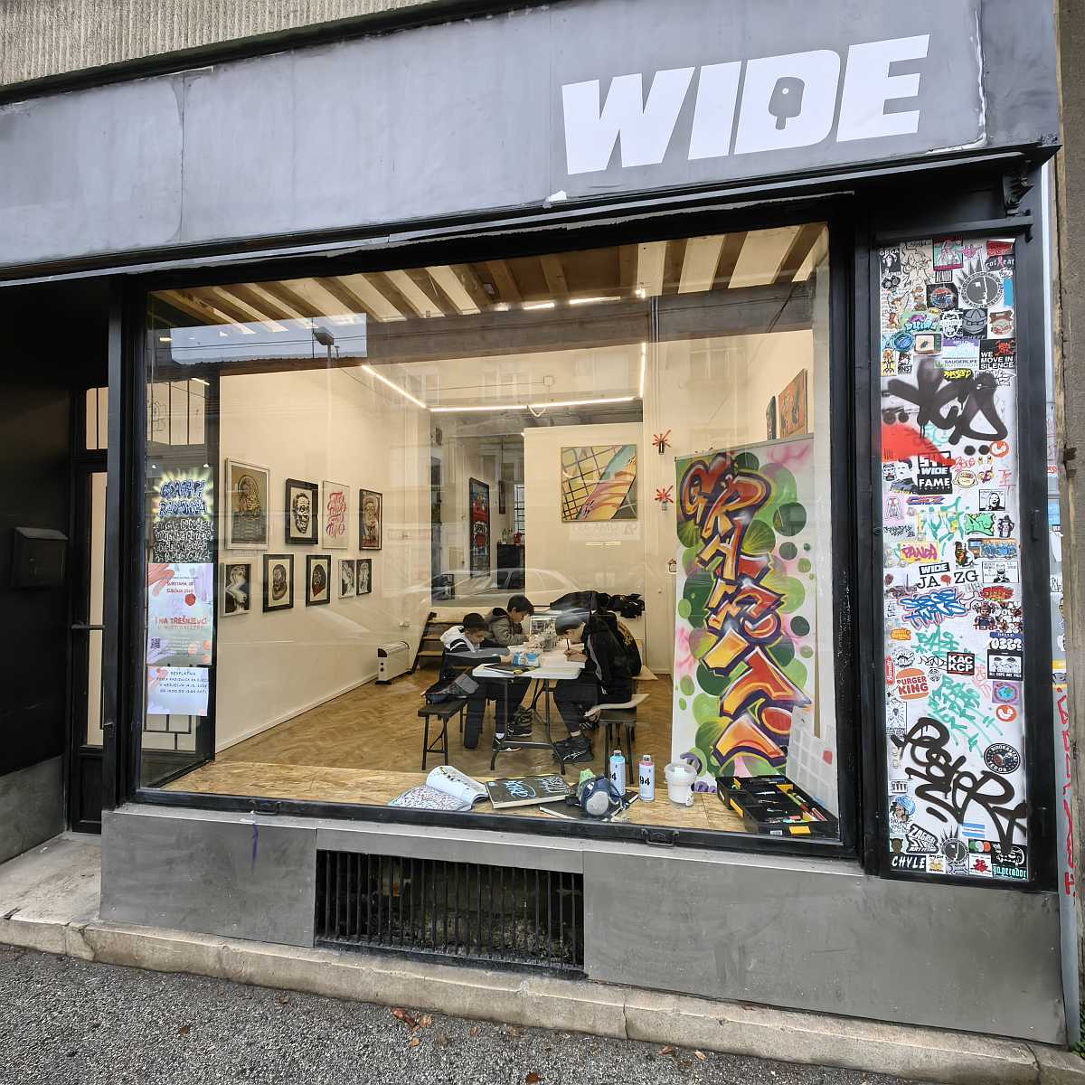 Featured image for “Novi krug graffiti radionica u Galeriji WIDE”
